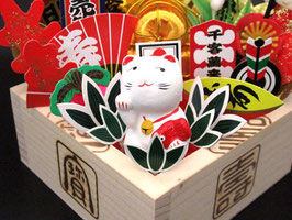 枡飾り　招き猫　両手招き②