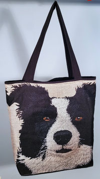 Handgemaakte draagtas met een afbeelding van een zwartwit Border Collie