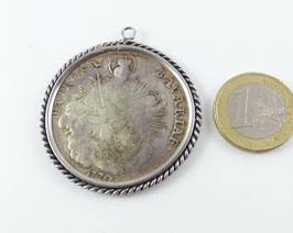 Madonnen- taler/Sautaler in Kordel- fassung