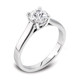 Beautiful 4 Claw Solitaire Engagement Ring