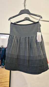 Fox's ROCK LACROS, dots