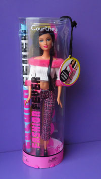 Fashion Fever Courtney 2005 NRFB