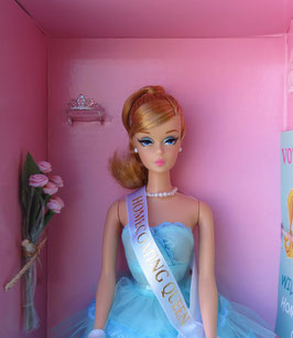 Homecoming Queen Barbie NRFB