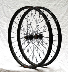 True Carbon Trail Ultimate Wheel Extralite
