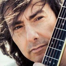 Pippo Pollina & Palermo Acoustic Quintet  (236) Sonntag, 02.08.2026 | 19:30 NÜRNBERG | Serenadenhof Nürnberg