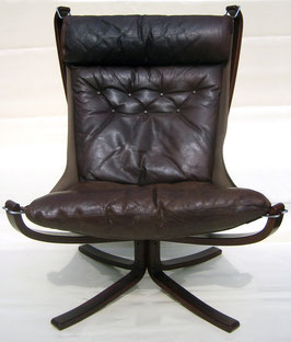 Falcon Chair + Hocker