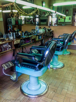 Friseur  (fine art print)