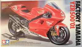 Maqueta de moto FACTORY  YAMAHA  YZR500-01  (tamilla)