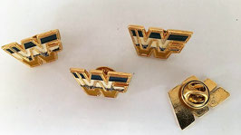 Pin de Solapa Golden  WWF