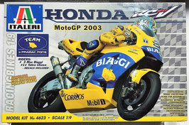 Maqueta Honda RCV moto GP 2003 (Italeri)