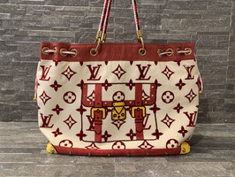 Louis Vuitton Monogram Eponge Cabas Shopper in Fuchsia