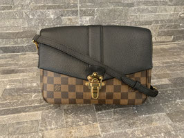 Louis Vuitton Damier Ebene Clapton in Noir