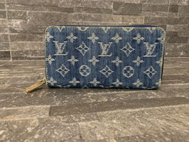 Louis Vuitton Monogram Denim Zippy Geldbörse in Blau