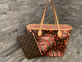 Louis Vuitton Monogram Jungle Dots Neverfull MM in Sugar Pink Poppy