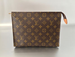 Louis Vuitton Monogram Canvas Poche Toilette 26