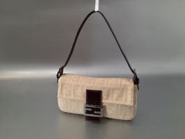 Fendi Zucca Baguette in Beige