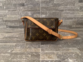 Louis Vuitton Monogram Canvas Viva Cite PM