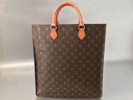 Louis Vuitton Monogram Canvas Sac Plat