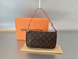 Louis Vuitton Monogram Canvas Pochette Accessoires