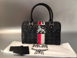 MCM "Munich Lion" Boston Bag in Schwarz