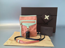 Louis Vuitton Monogram Underground Flat Bag in Rose