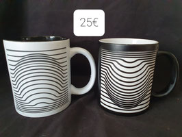 Ensemble 2 mugs en céramique trompe l'oeil