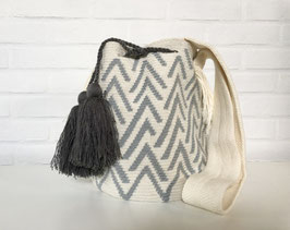 MARTA Mochila bag handcrafted by Colombian Wayuu women