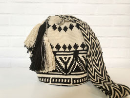 CARLA Mochila bag handcrafted by Colombian Wayuu women