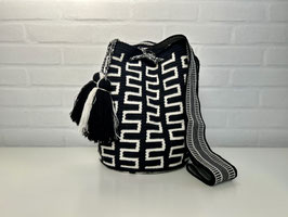 MARTA Mochila bag handcrafted by Colombian Wayuu women