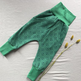 Hapilu Hose mit Seitentaschen 60-80, Grün mit grünen Pusteblumen