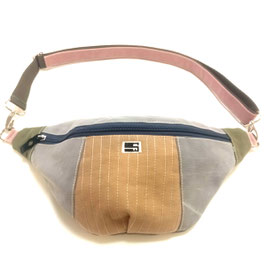 Bauchtasche Modell Nr. 1