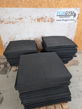 50er Paket - Premium 100 × 100 × 2 cm Fitness-Gummiplatte – mit Kreuzdesign (optische Fuge)