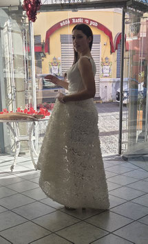 TRENTO-Abito elegante con fiori in tessuto bianco solo 48