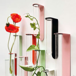 BLUMENVASE . GROOVY MAGNETS