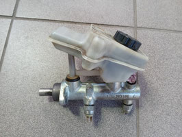 Original VW T3 Hauptbremszylinder 191 611 343