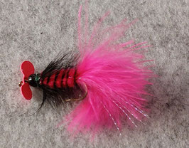 Fliegen für den Forellenteich mit Propeller und Tungstenperle 38 pink
