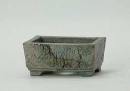 pot rectangulaire en relief