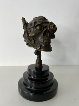 Bronzen steampunk schedel