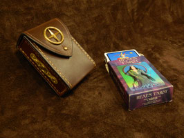 Tarot divinatoire et son étui