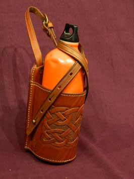 Porte-bouteille décoré à la main