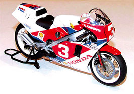 Maquette Tamiya Honda 500 NSR