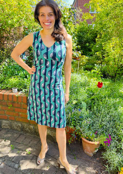 Kleid Jersey hier im Muster "Waves" Grün/Navy/Weiss