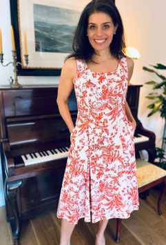 Kleid Ufoo hier im Muster "Floral" weiss/rot