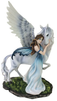 Elfe mit Pegasus