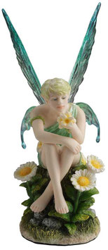 Elf mit Blumen