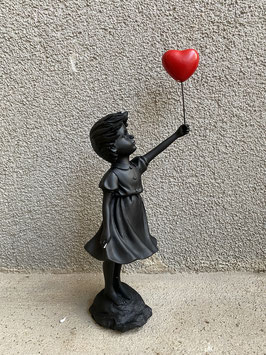 Banksy Mädchen mit Ballon Figur scharz Deko Girl with Balloon Bacon Skulptur Stehfigur