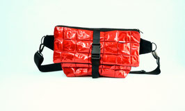 Big Crossbody Bag in Red