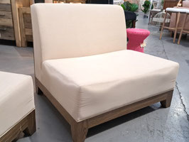 Oak Veneer Frame Wide Cream Upholstered Occasional Chair