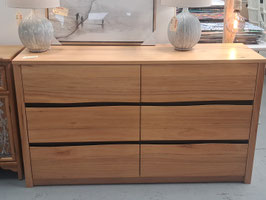 Messmate Hardwood Chest of Drawers / Dresser