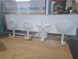 BRAND NEW White Wooden Seashell Wall Hooks